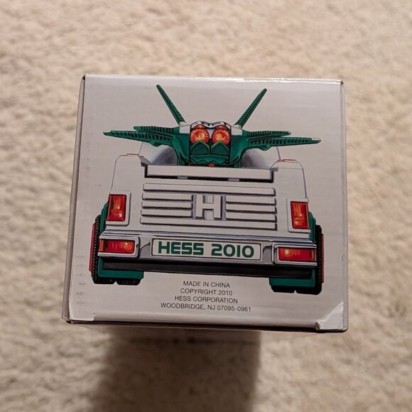 2010 Hess Toy Truck and Jet NWT - Picture 5 of 6